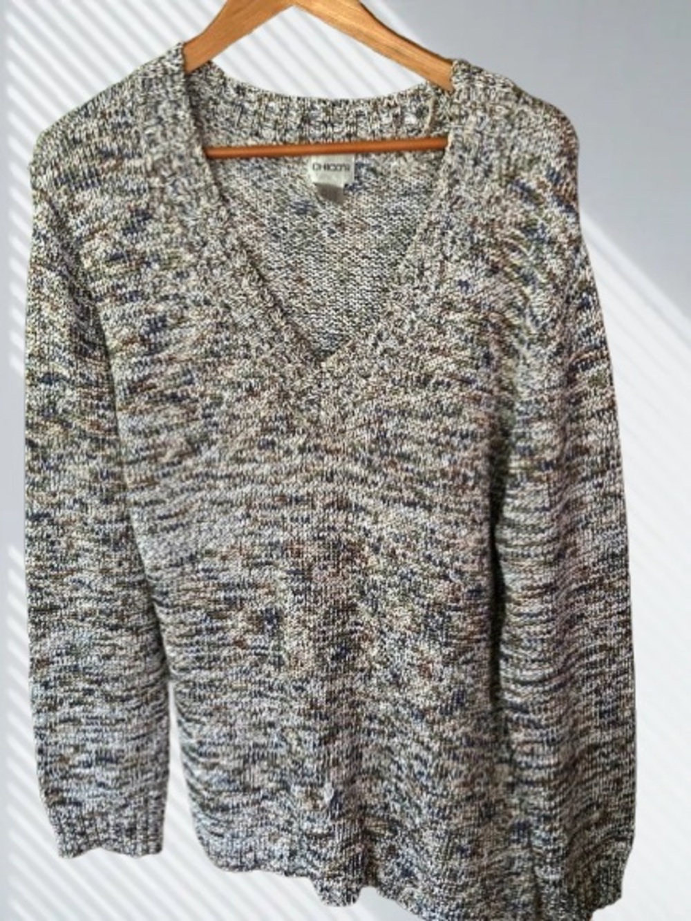 Chico’s v neck sweater - Chico’s size 3